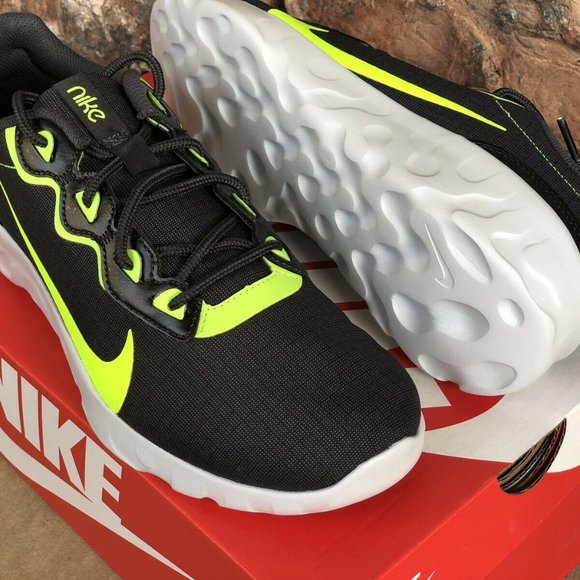 🆕 NIKE Men's Explore Strada Casual Athletic shoes - Picture 2 of 9